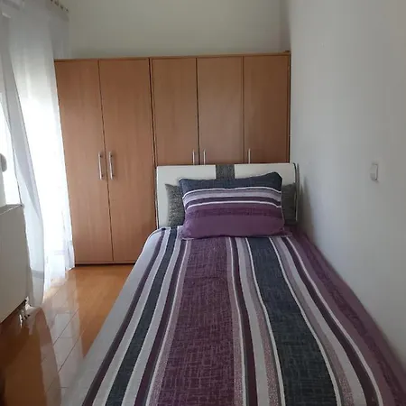 Apartman 아파트 *
